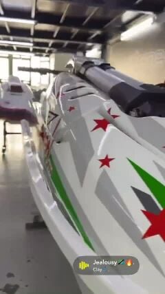 سكوتر واقف للبيع